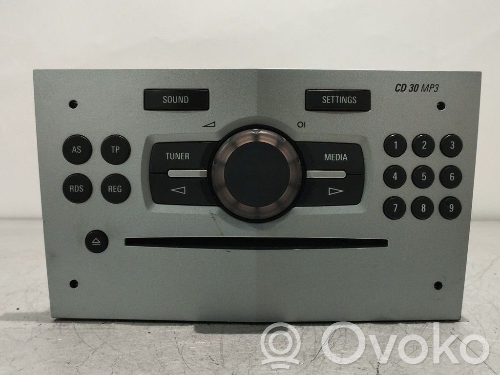 Radio / CD-Player / DVD-Player / Navigation   13440631,CD30MP3