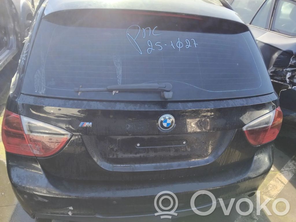 Tailgate/trunk/boot lid