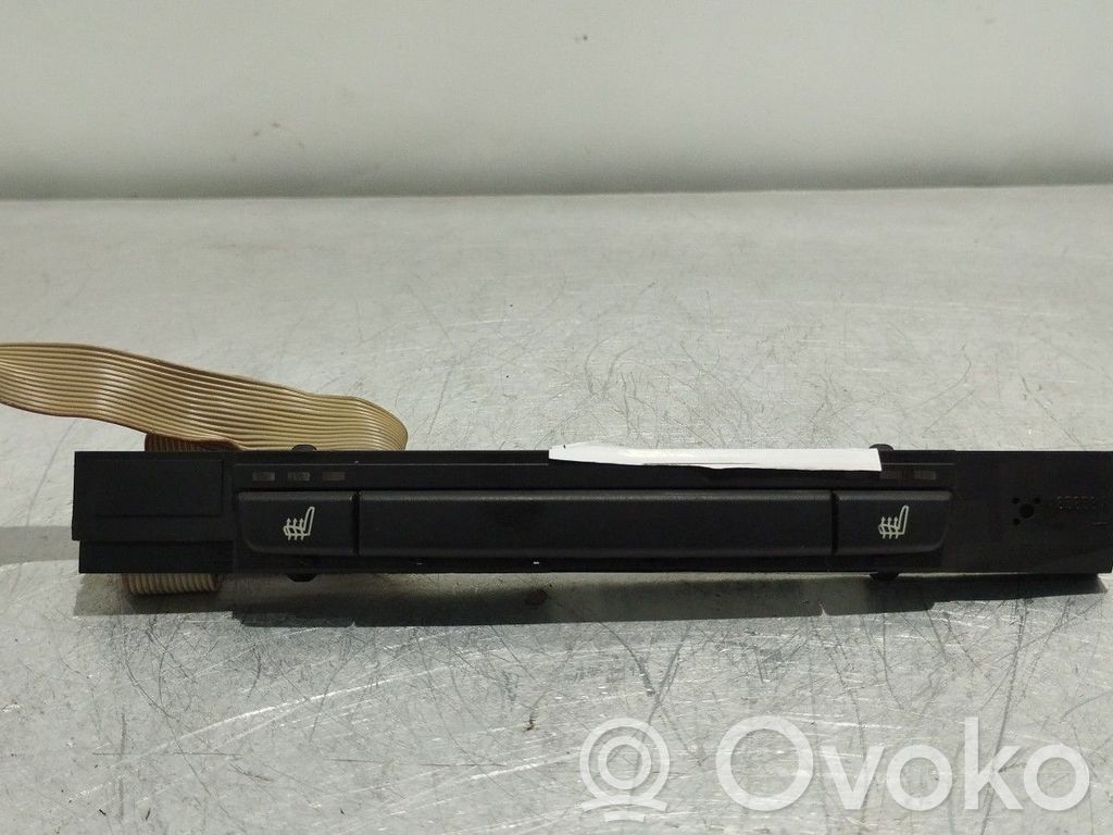 Interruptor de encendido/apagado del motor   61316962589