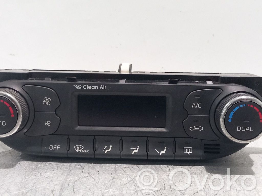 Climate control unit   97250A2202