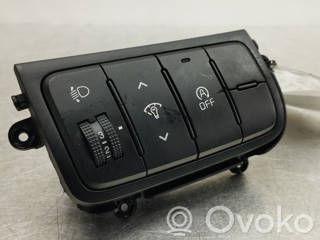 KIA Ceed Light switch 