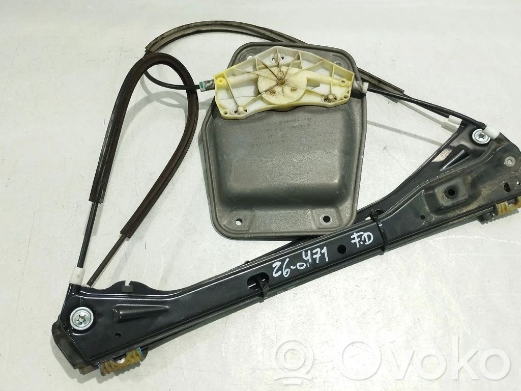 Volkswagen Golf V Macara geam față fără motor 