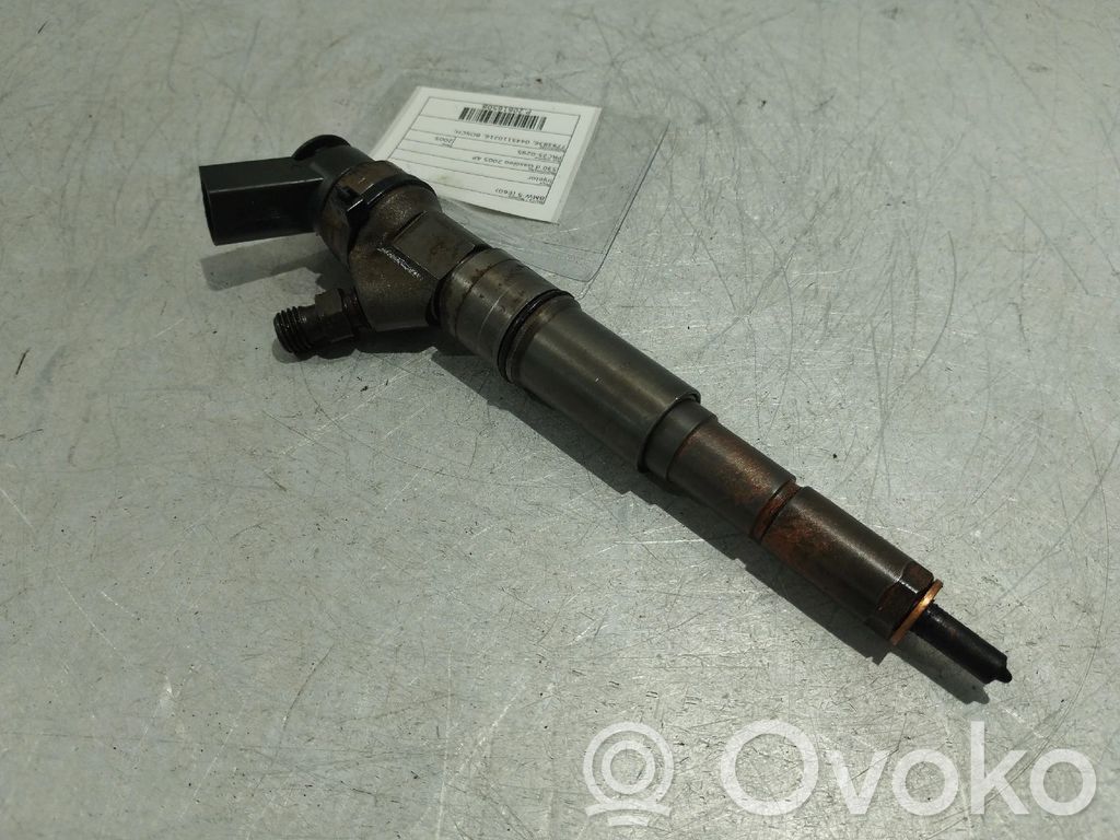 Injecteur de carburant   7793836,0445110216,BOSCH
