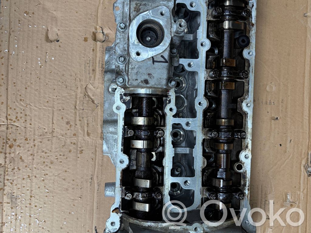 Ford Kuga II Engine head 