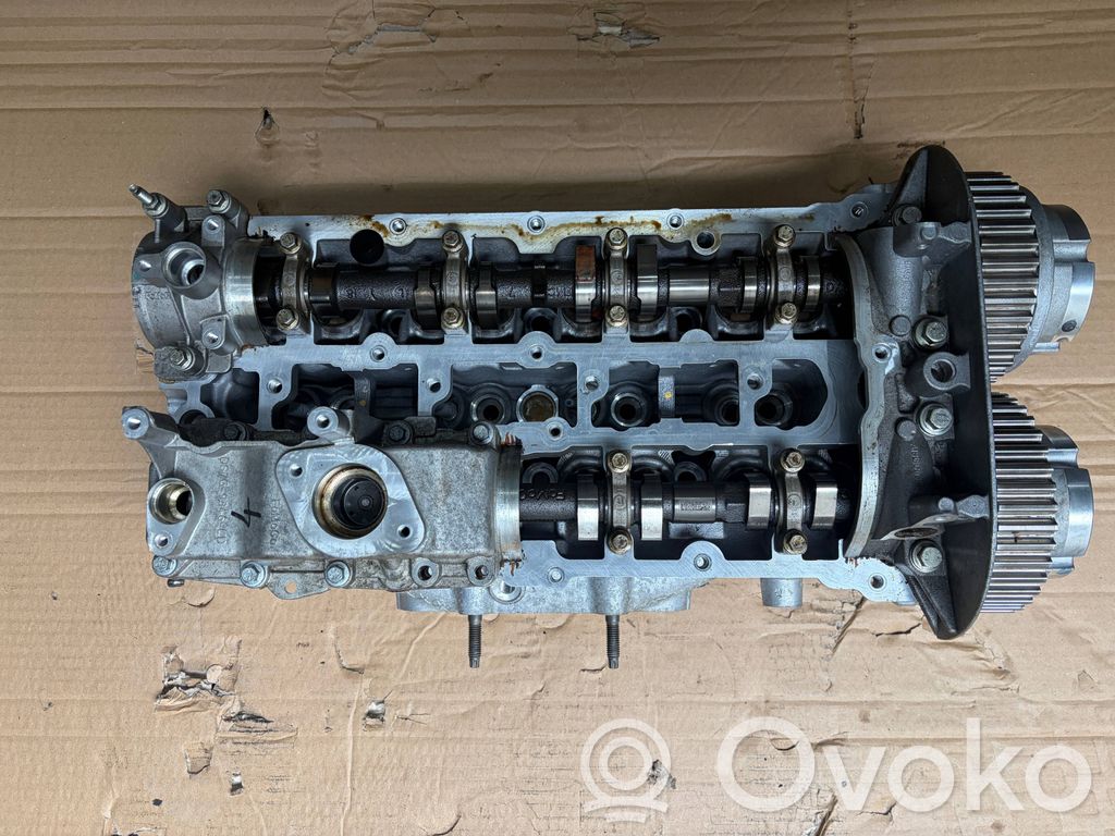 Ford Kuga II Engine head 