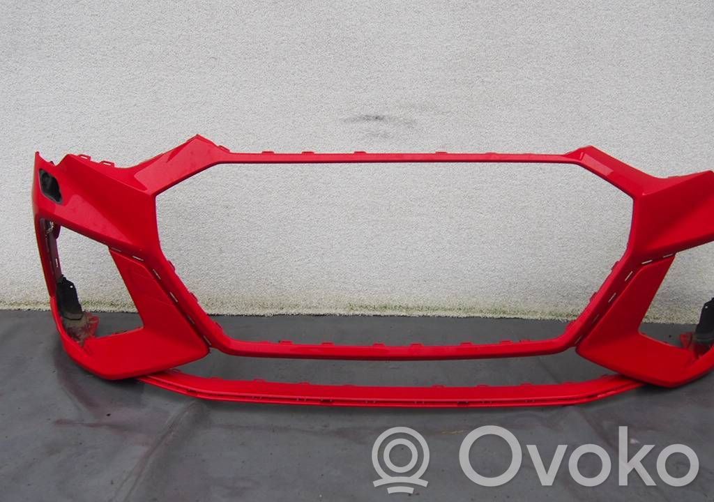 Audi RS Q3 Parachoques delantero 