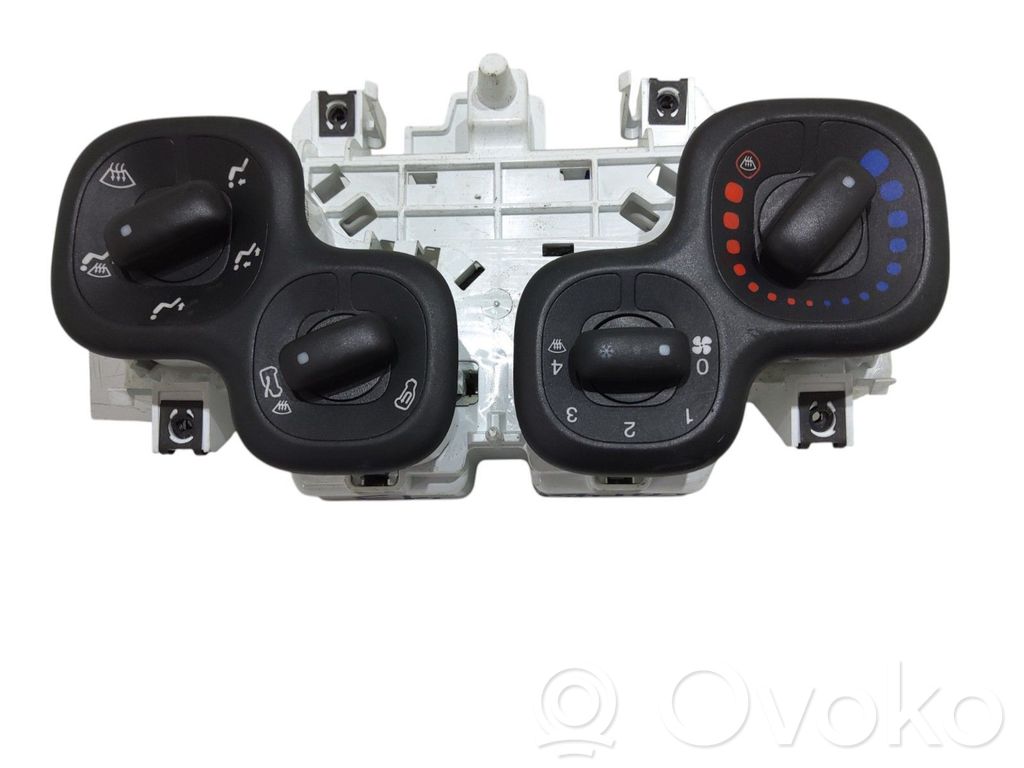 Fiat Panda III Climate control unit 