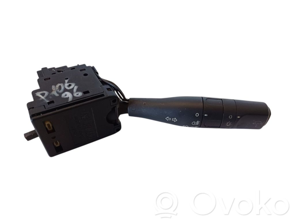 Peugeot 106 Wiper turn signal indicator stalk/switch 