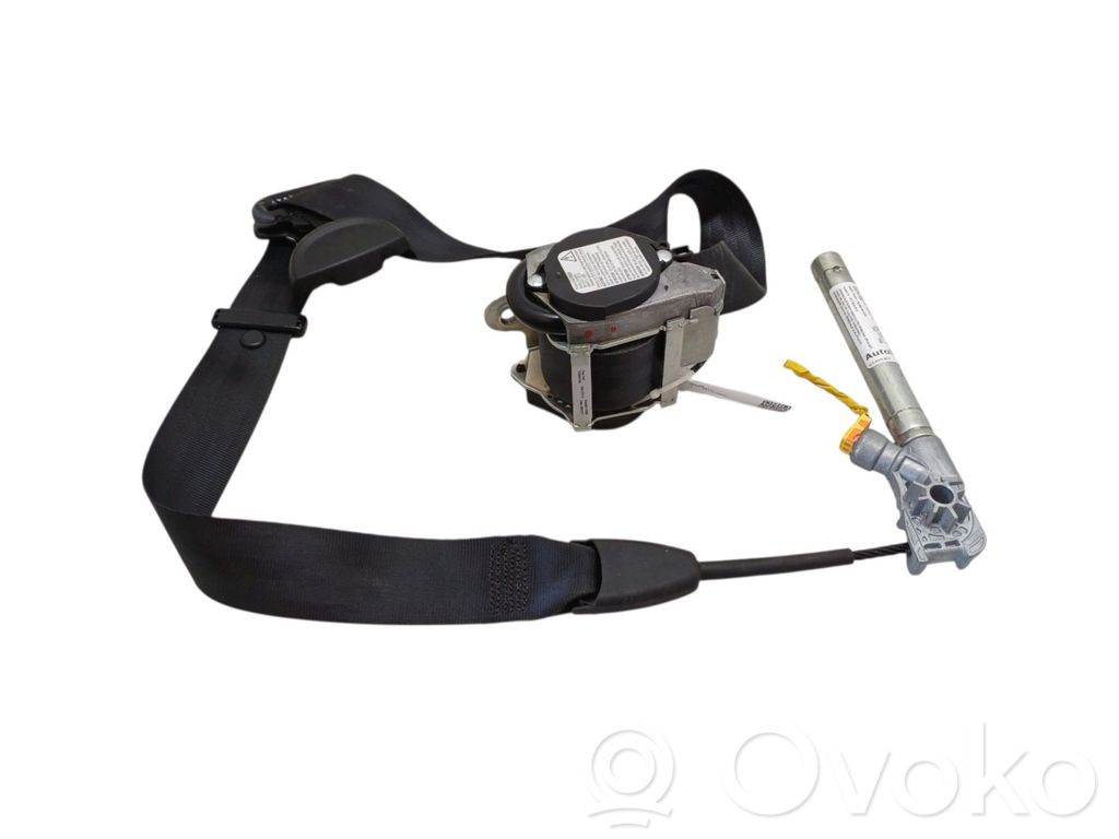 Lancia Ypsilon Front seatbelt buckle 