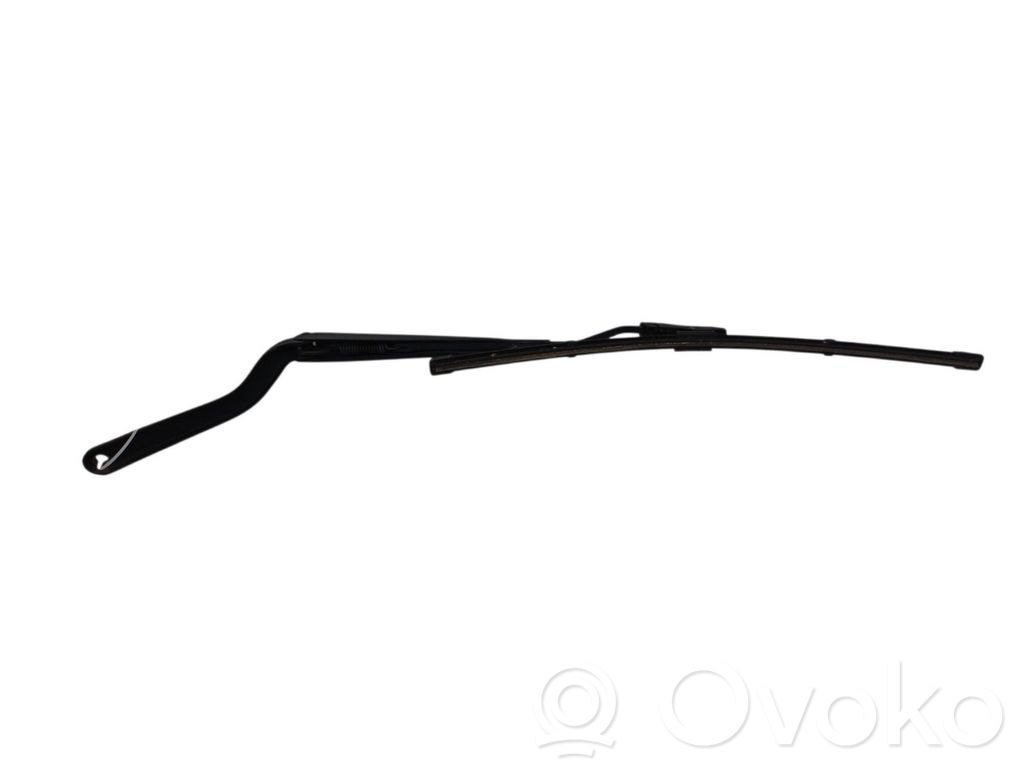 Smart ForTwo III C453 Front wiper blade arm 