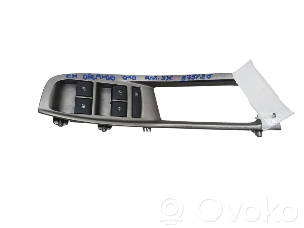 Chevrolet Orlando Electric window control switch 