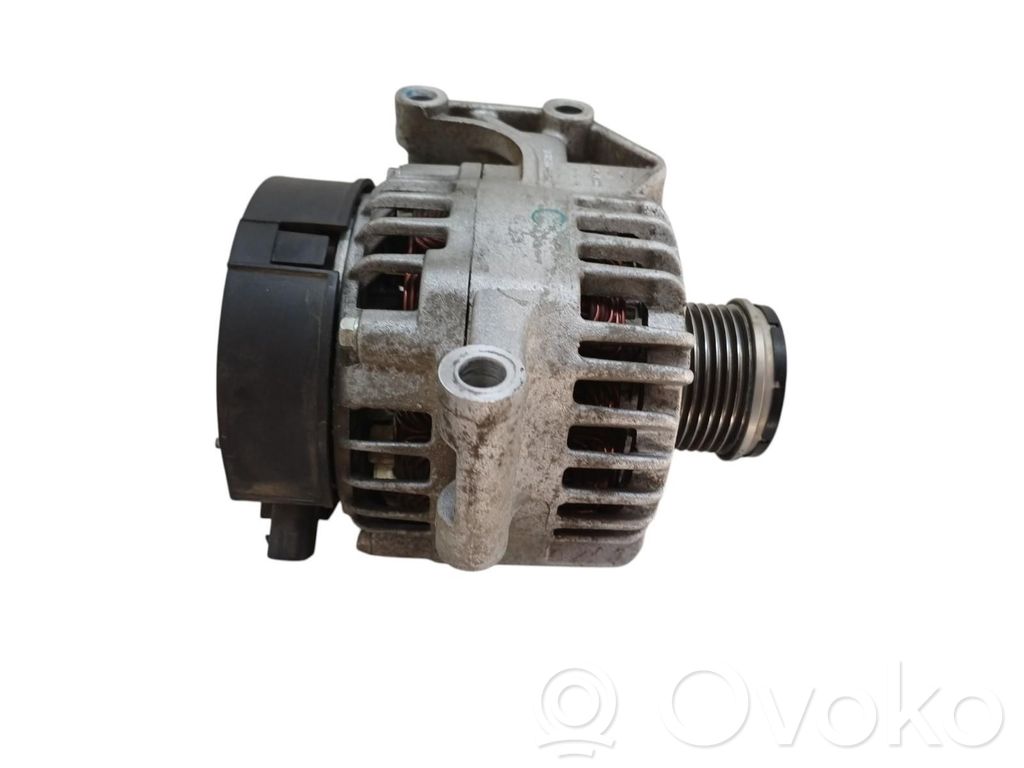 Opel Corsa D Ģenerators 