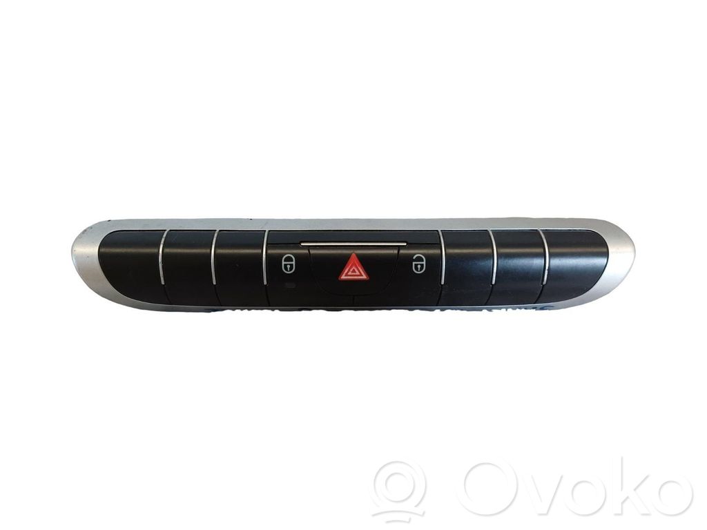 Smart ForTwo II Botón interruptor de luz de peligro 