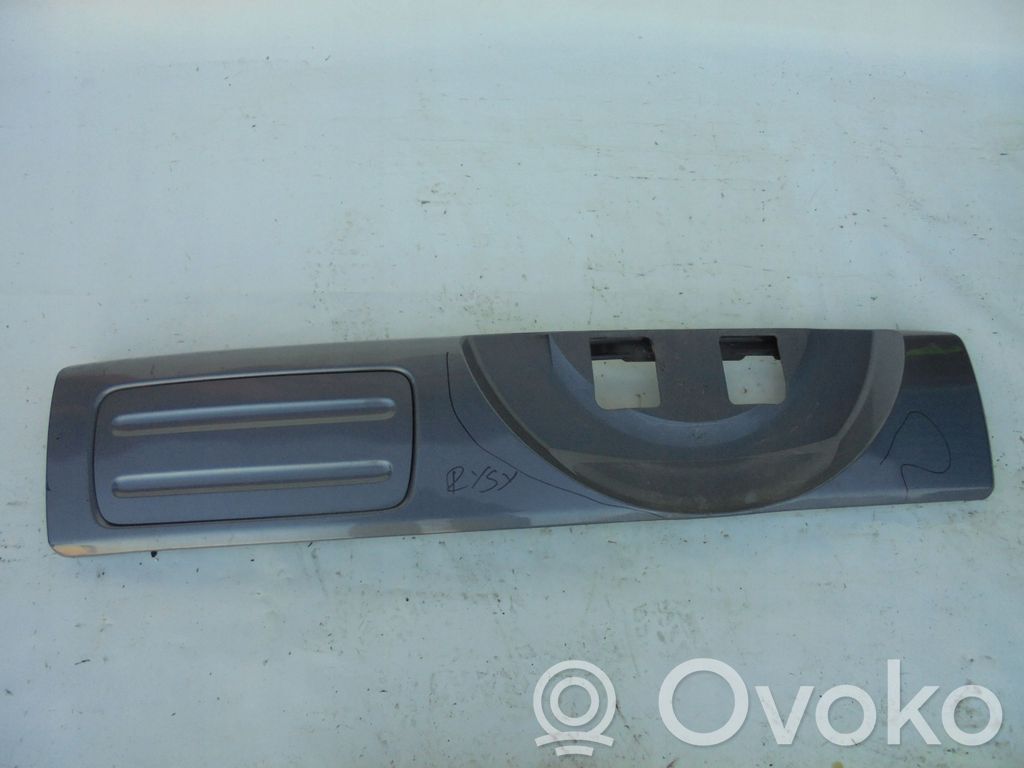 Honda Stream Błotnik przedni 