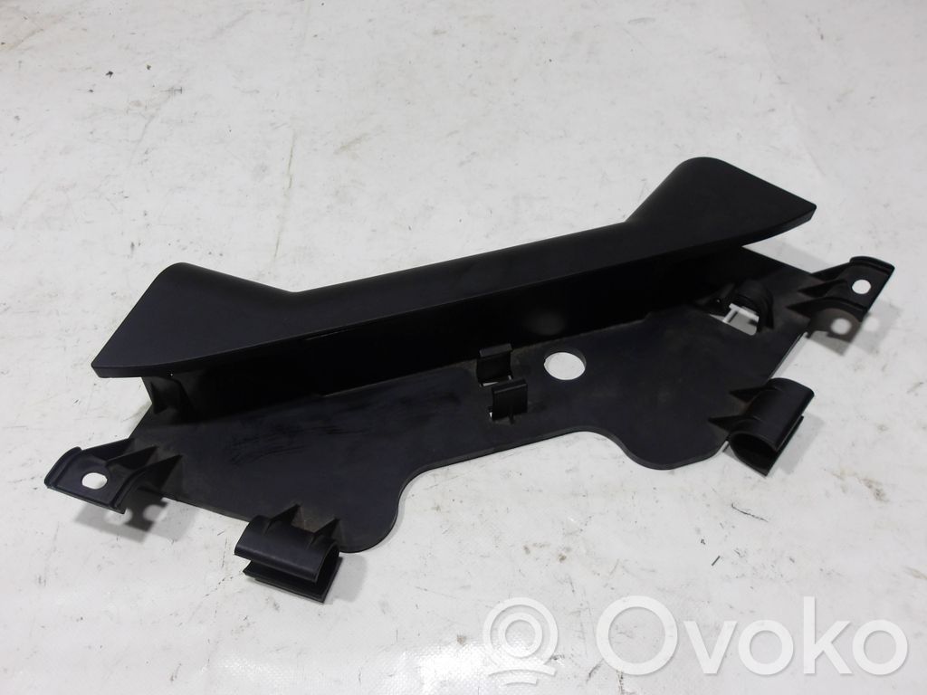 Autres pièces compartiment moteur   7519152