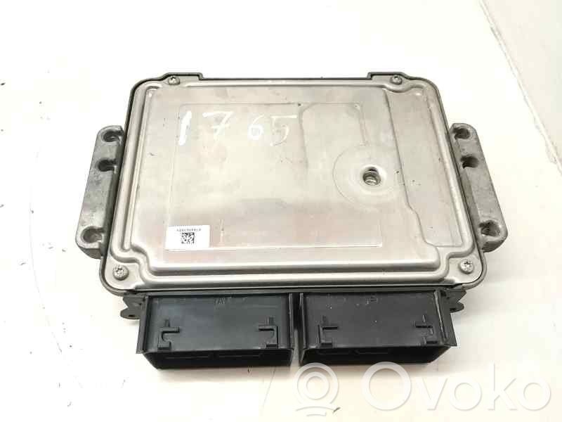 Engine control unit/module ECU   C1B112A650EF