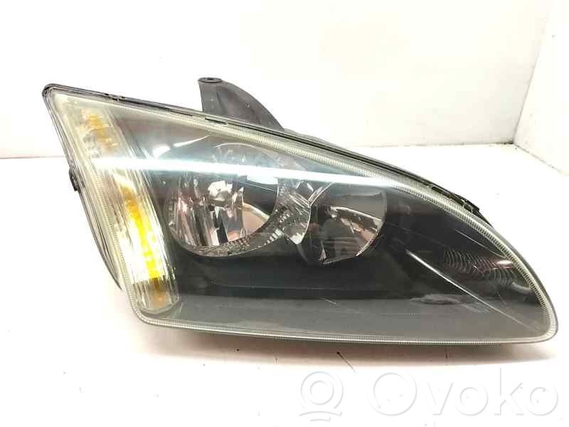 Ford Focus Scheinwerfer 