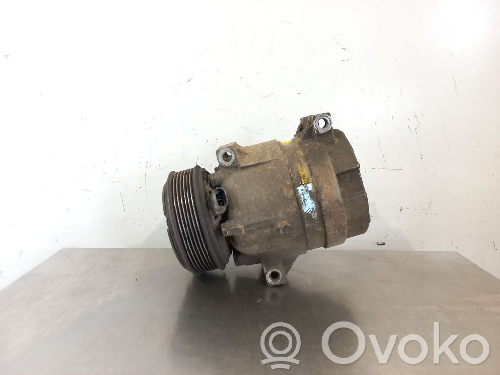 Renault Master II Klimakompressor Pumpe 