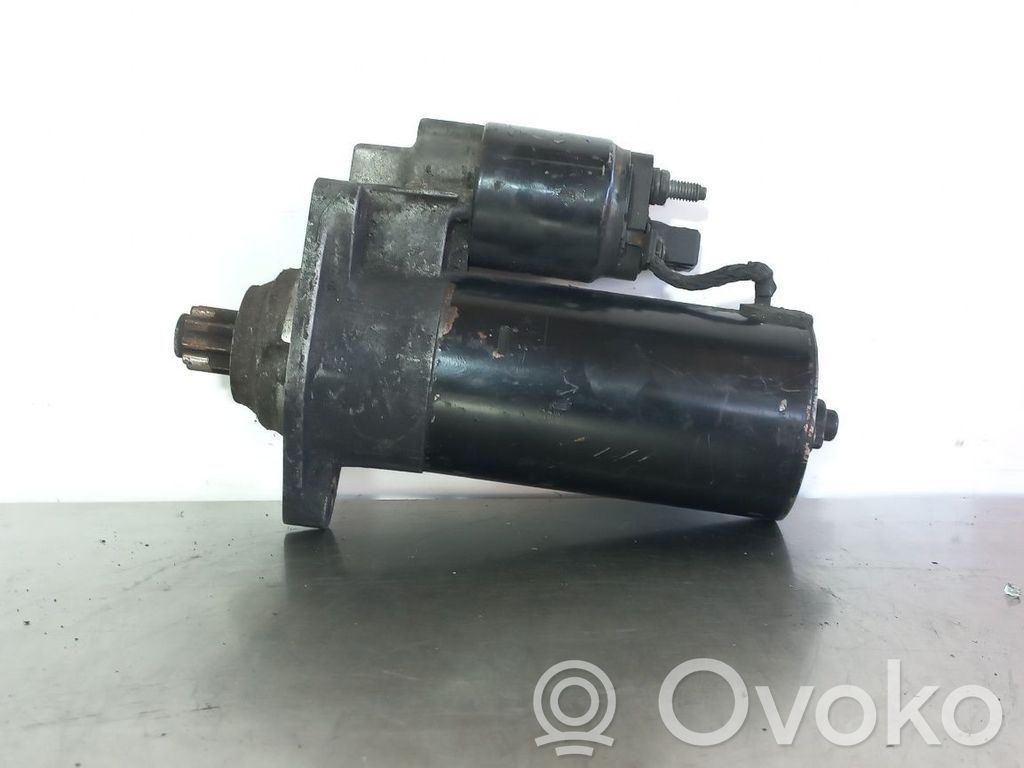 Motor de arranque   085911023A