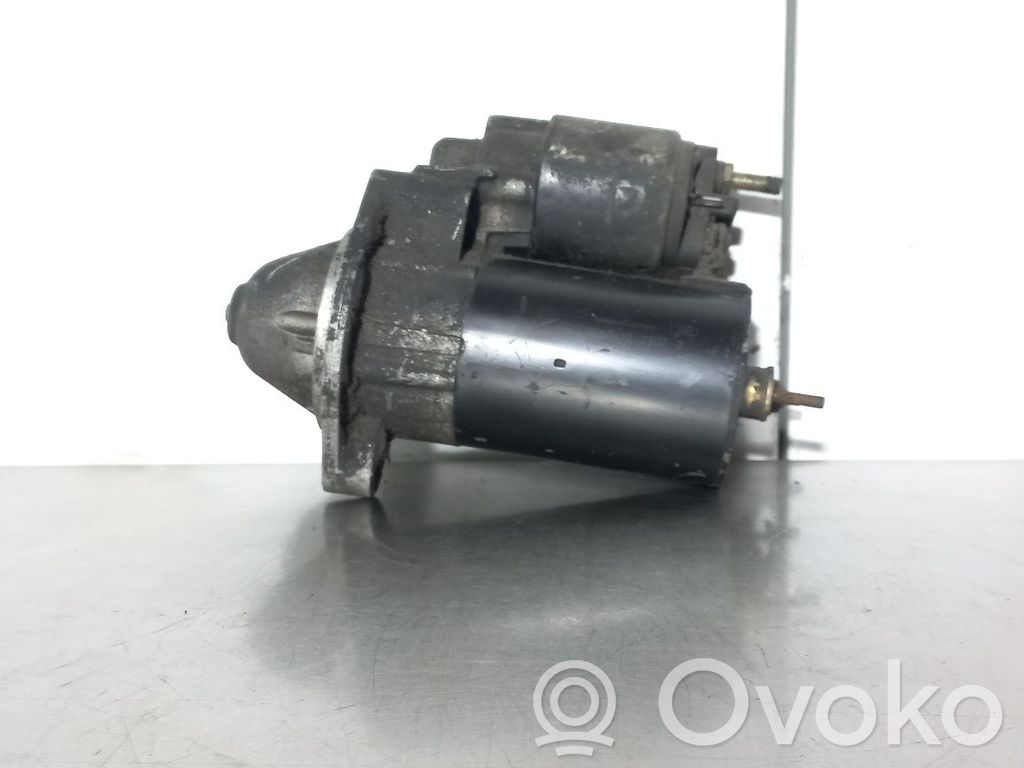 Motor de arranque   053911023B