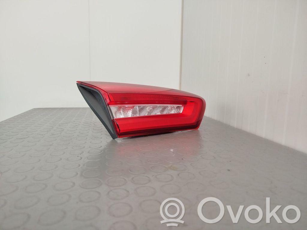 Ford Focus Takaluukun takavalot 