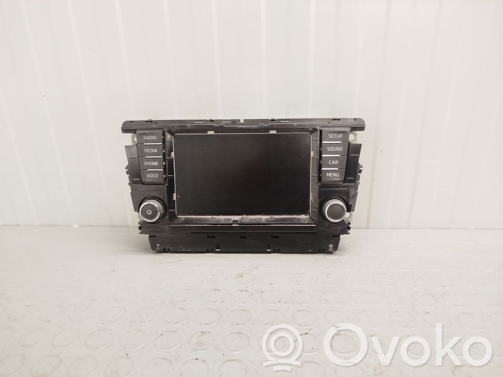 Skoda Rapid (NH) Radio/CD/DVD/GPS head unit 