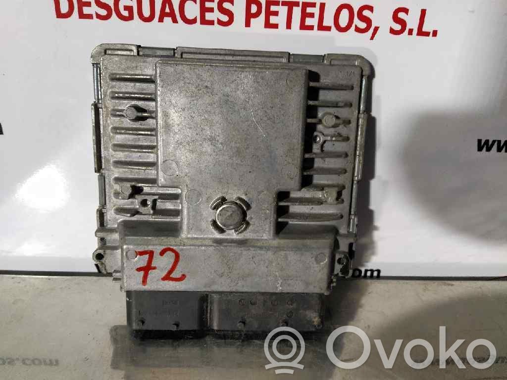 Unidad de control/módulo del motor   03F906070GN