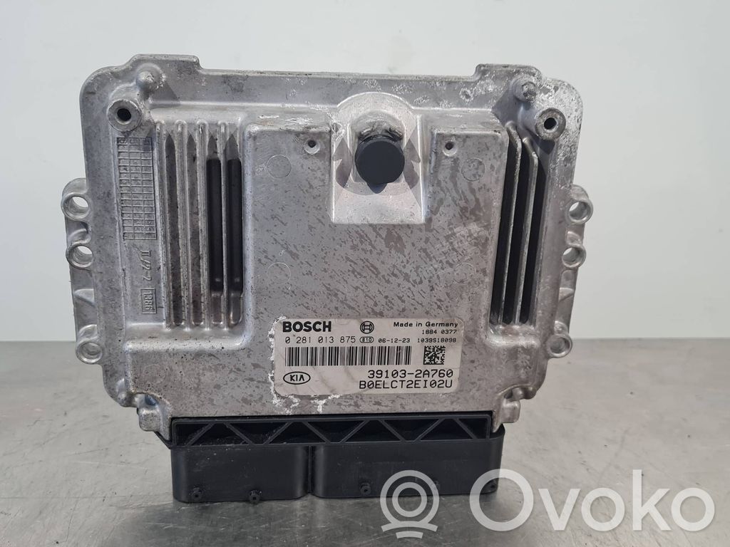 Unidad de control/módulo del motor   391032A760