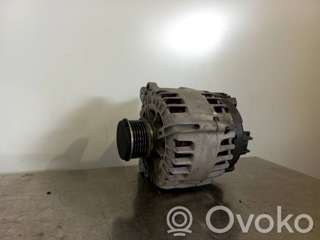 Alternador   03L903023A