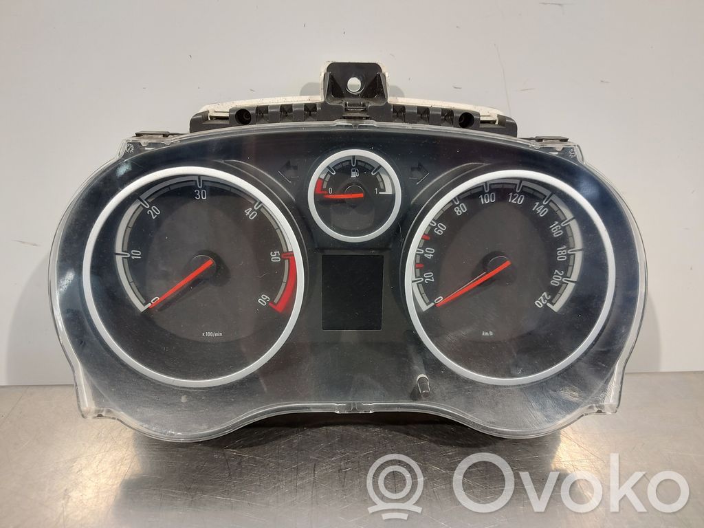 Opel Corsa D Nopeusmittari (mittaristo) 