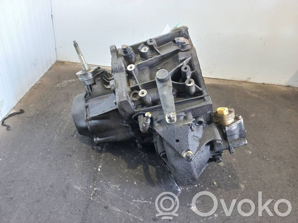Peugeot 206 Manualna 5-biegowa skrzynia biegów 