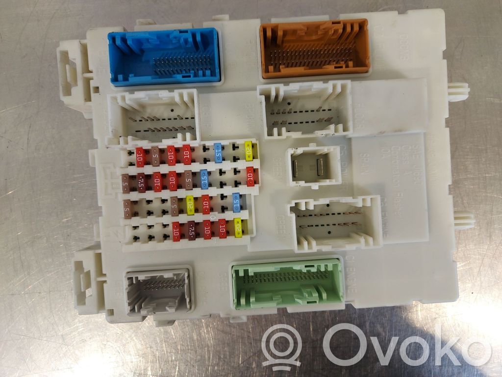 Volvo V40 Drošinātāju bloks 