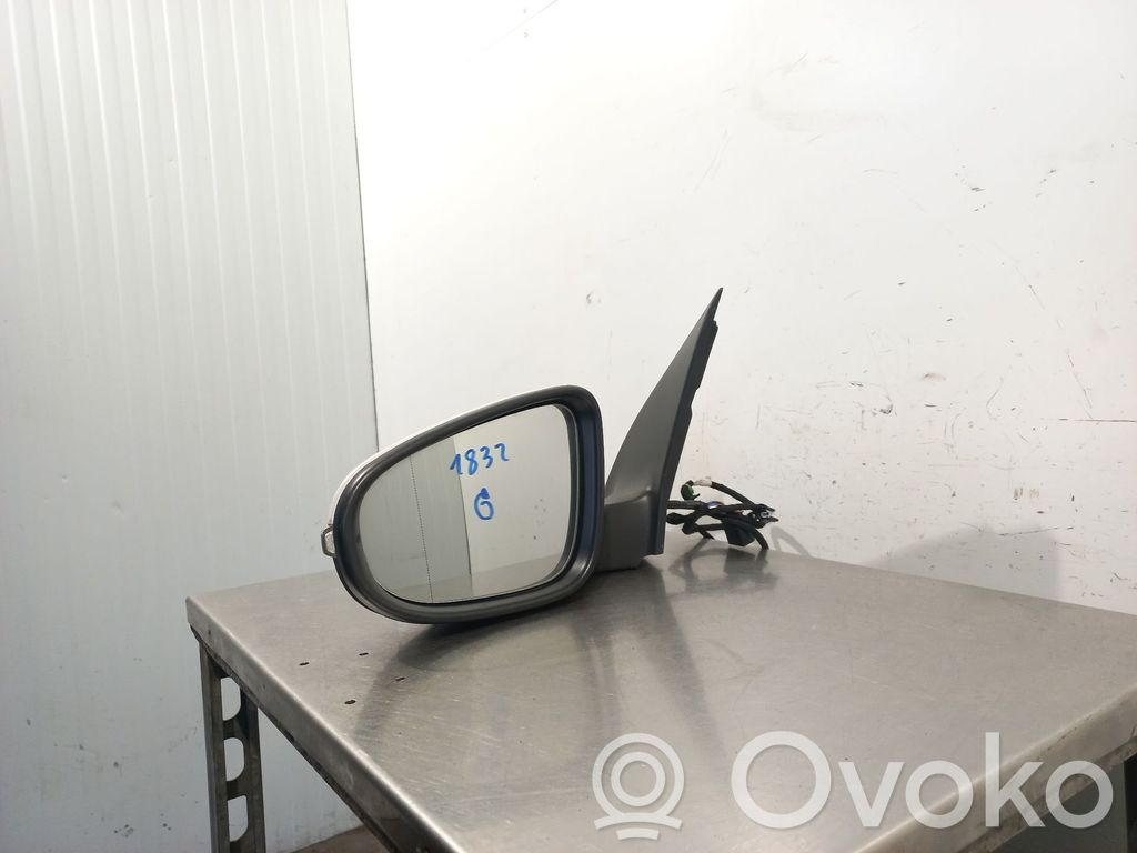 Volkswagen Golf VI Specchietto retrovisore elettrico portiera anteriore 
