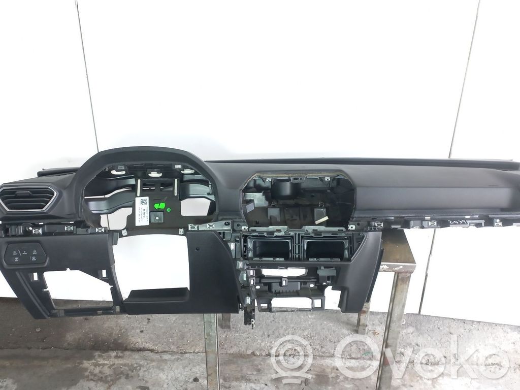 Panelis   5FB857003M