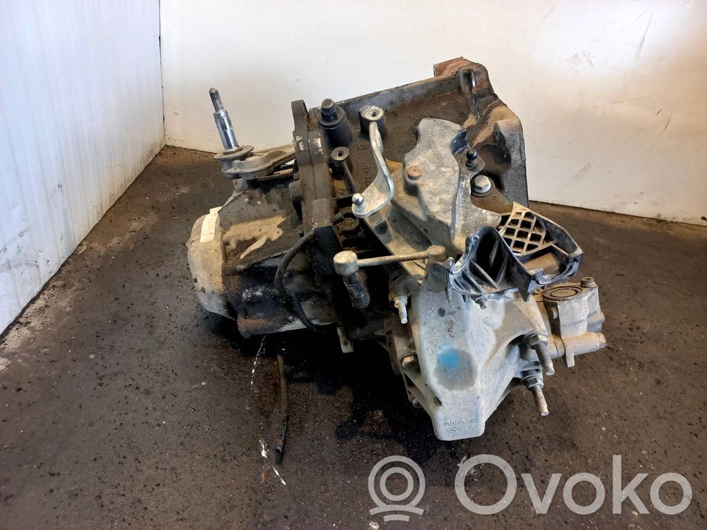Peugeot Partner Cutie viteze manuală cu 5 trepte 