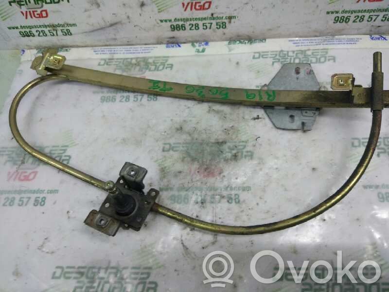 Renault 19 Geam lateral spate 