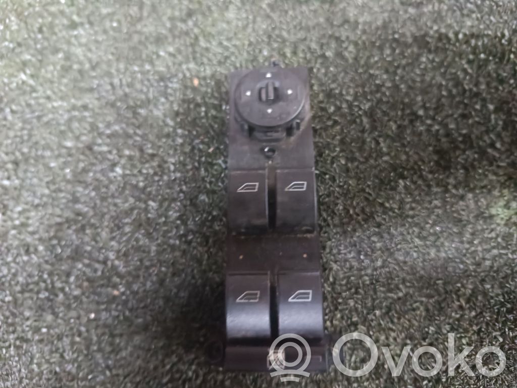 Electric window control switch   3M5T14A132AF,322040