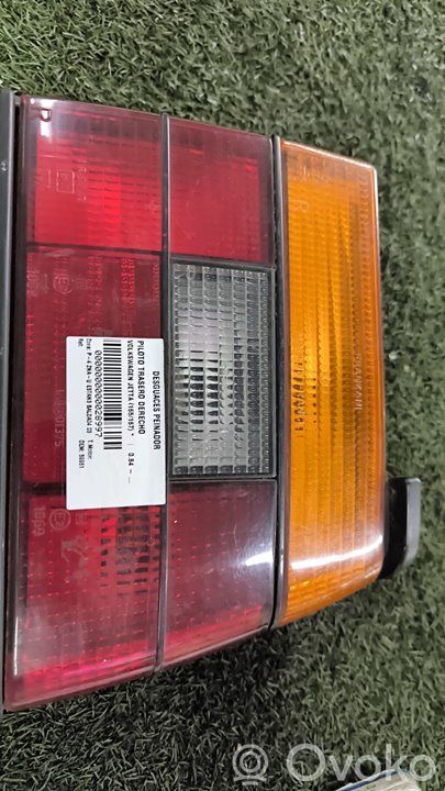 Volkswagen Jetta II Rear/tail lights 