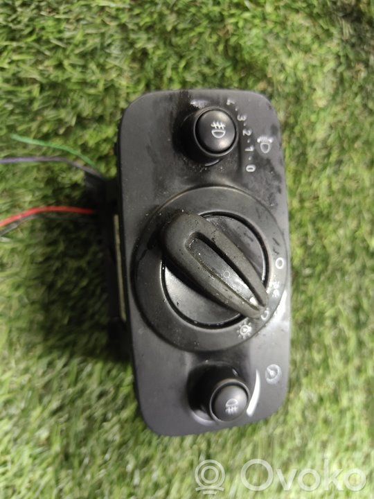 Interruptor de control del panel de luces   8G9T13A024CA,314623