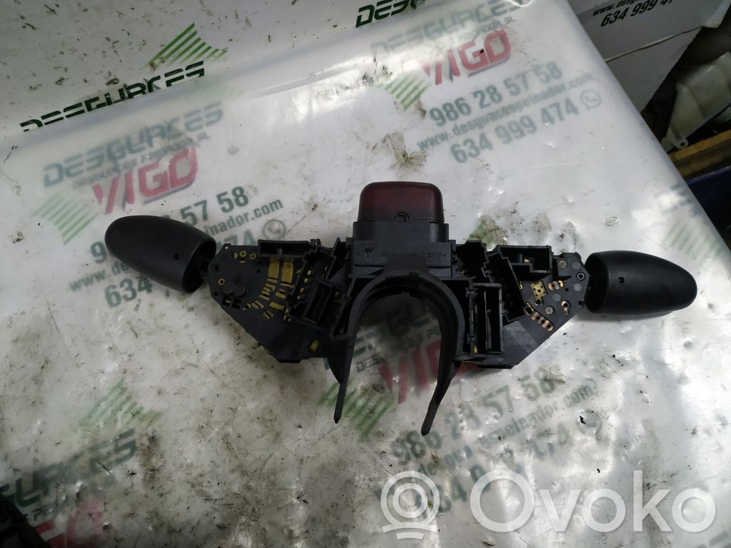 Boutons / interrupteurs volant   306448
