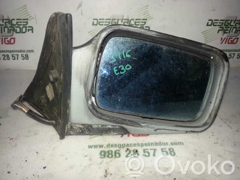 BMW 3 E30 Šoninė kėbulo dalis 