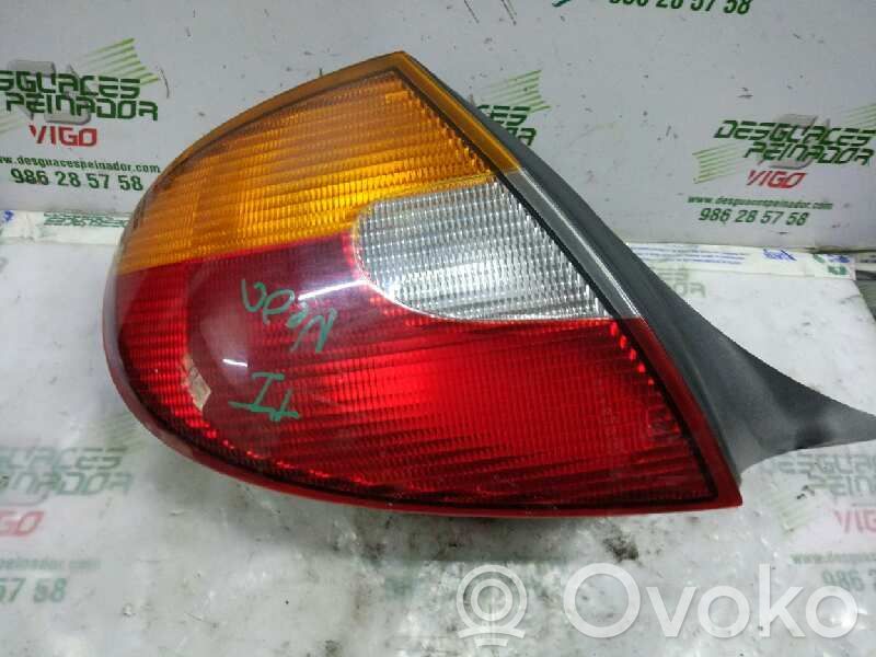 Chrysler Neon I Galinis žibintas kėbule 