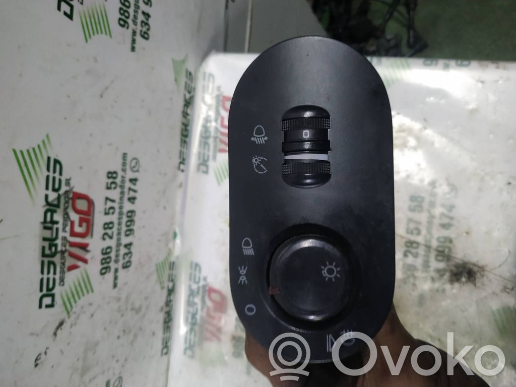 Seat Ibiza III (6L) Przycisk / Pokrętło regulacji oświetlenia deski rozdzielczej 