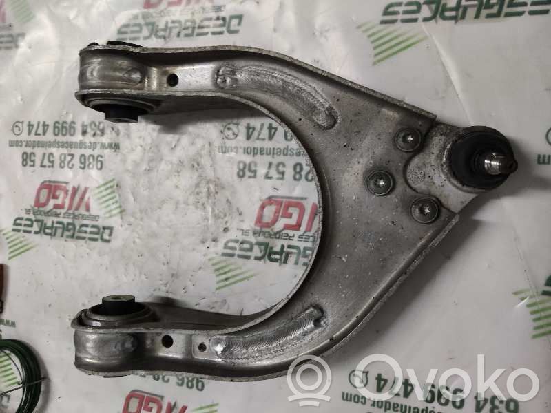 Mercedes-Benz E W210 Brazo de suspensión delantero 