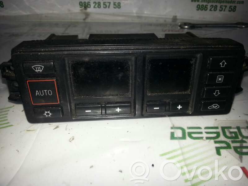 Audi A4 S4 B5 8D Cita veida vidus konsoles (tuneļa) elementi 