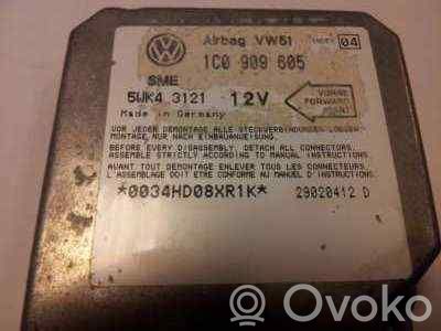 Volkswagen Golf V Sterownik / Moduł Airbag 
