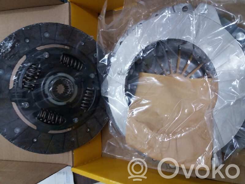 Opel Astra G Sprzęgło / Komplet 