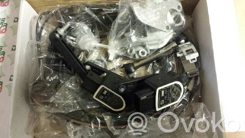 Muu moottoritilan osa   3714676334,141474