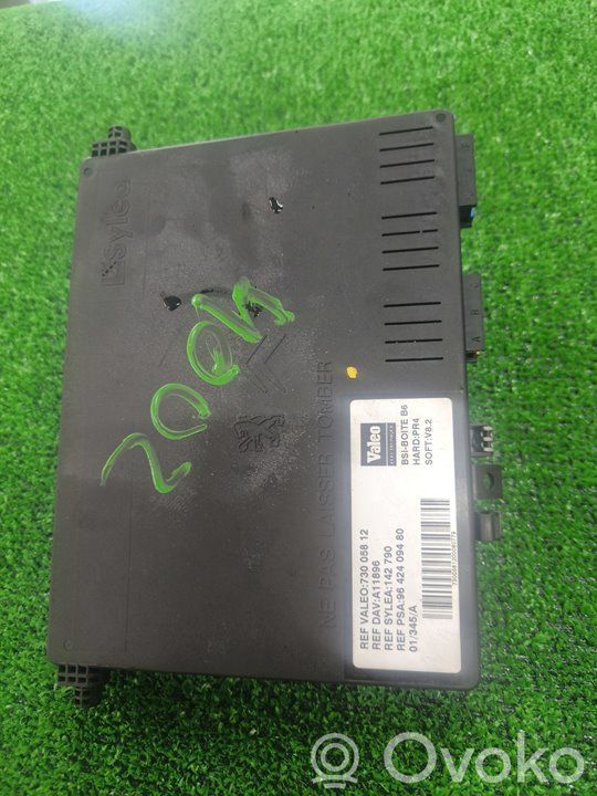 Alte piese compartiment motor   9642409480,325609