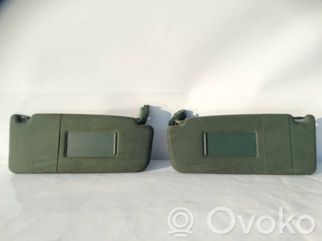 Sun visor